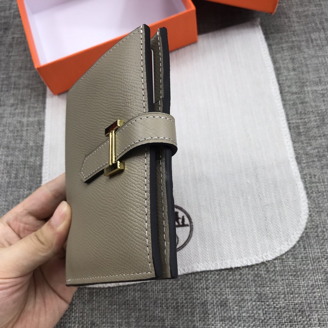 個性的なデザ Hermes エルメス実物の写真 N品スーパーコピー財布代引き対応国内発送後払い安全必ず届く優良サイト