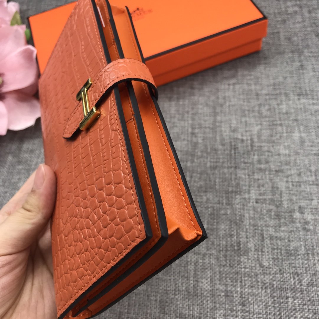 個性的なデザ Hermes エルメス実物の写真 N品スーパーコピー財布代引き対応国内発送後払い安全必ず届く優良サイト