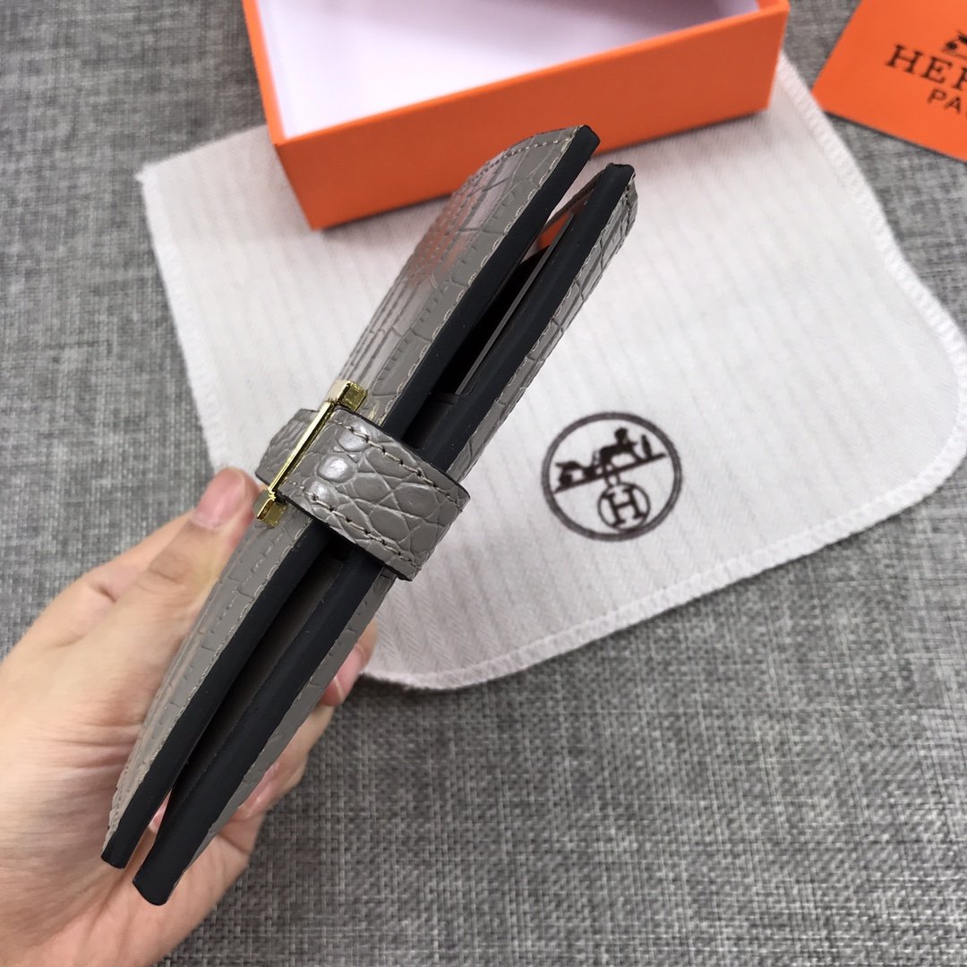 個性的なデザ Hermes エルメス実物の写真 N品スーパーコピー財布代引き対応国内発送後払い安全必ず届く優良サイト