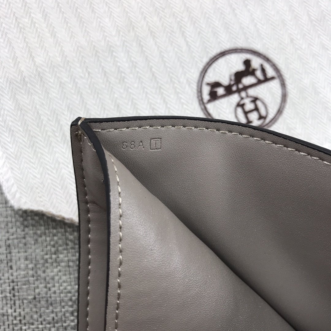 個性的なデザ Hermes エルメス実物の写真 N品スーパーコピー財布代引き対応国内発送後払い安全必ず届く優良サイト