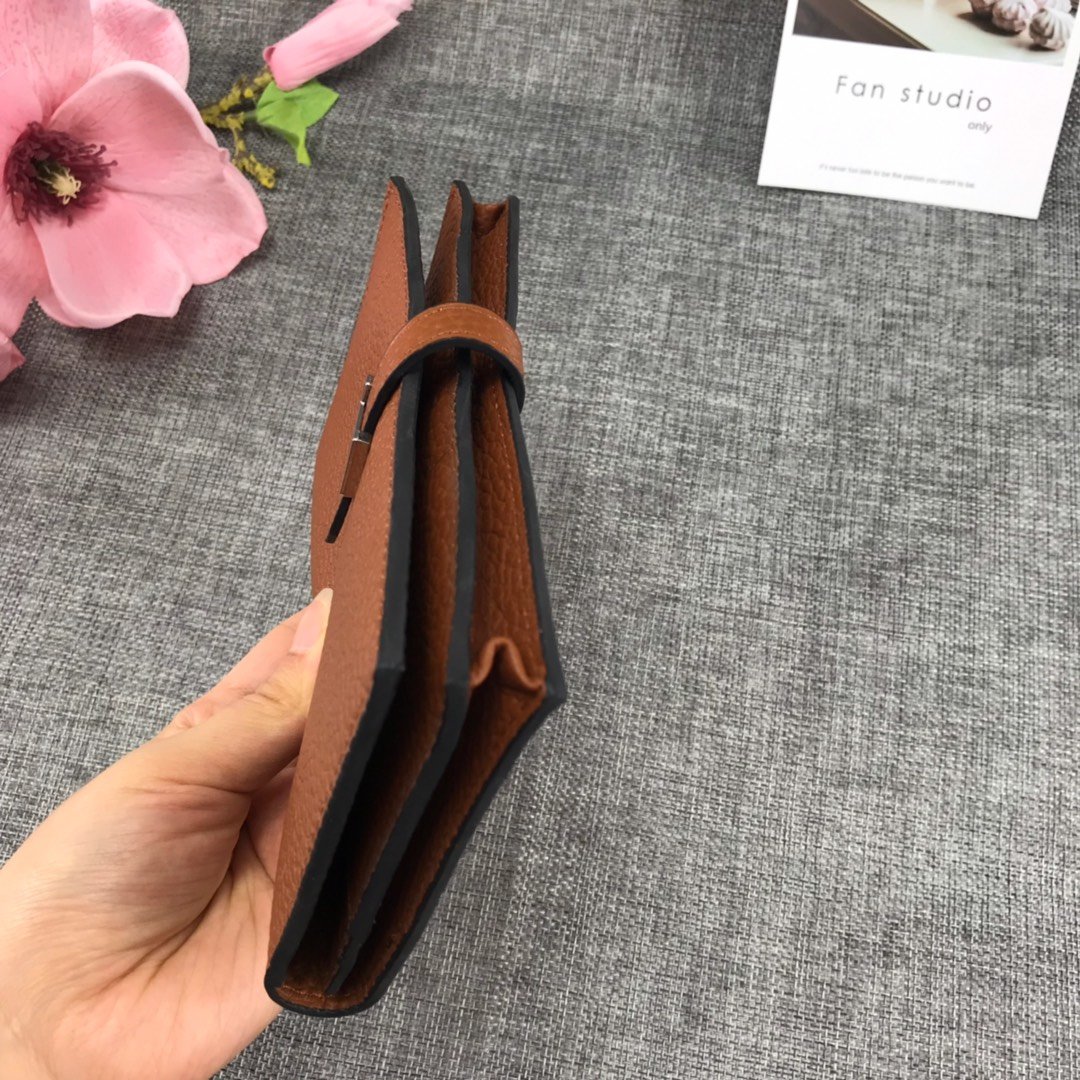 個性的なデザ Hermes エルメス実物の写真 N品スーパーコピー財布代引き対応国内発送後払い安全必ず届く優良サイト