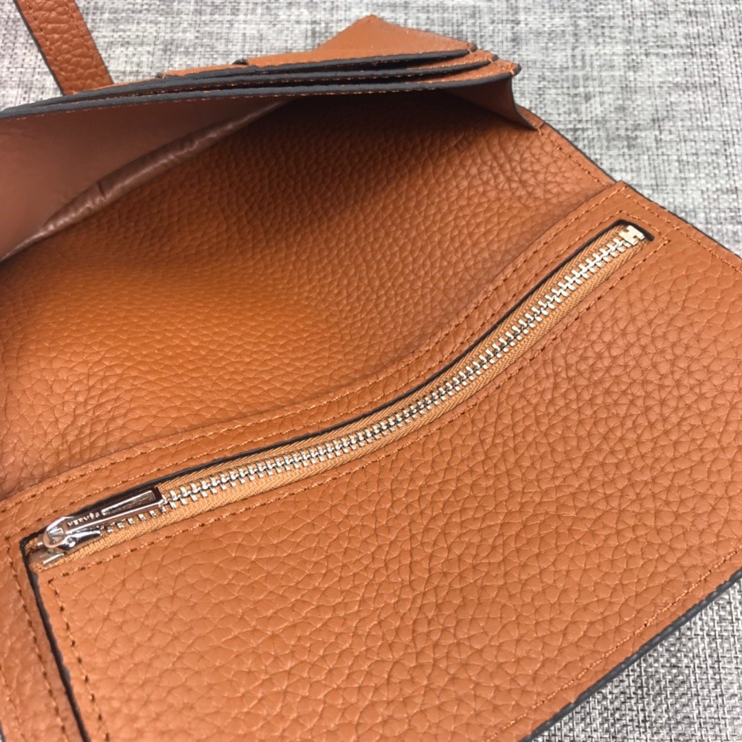 個性的なデザ Hermes エルメス実物の写真 N品スーパーコピー財布代引き対応国内発送後払い安全必ず届く優良サイト