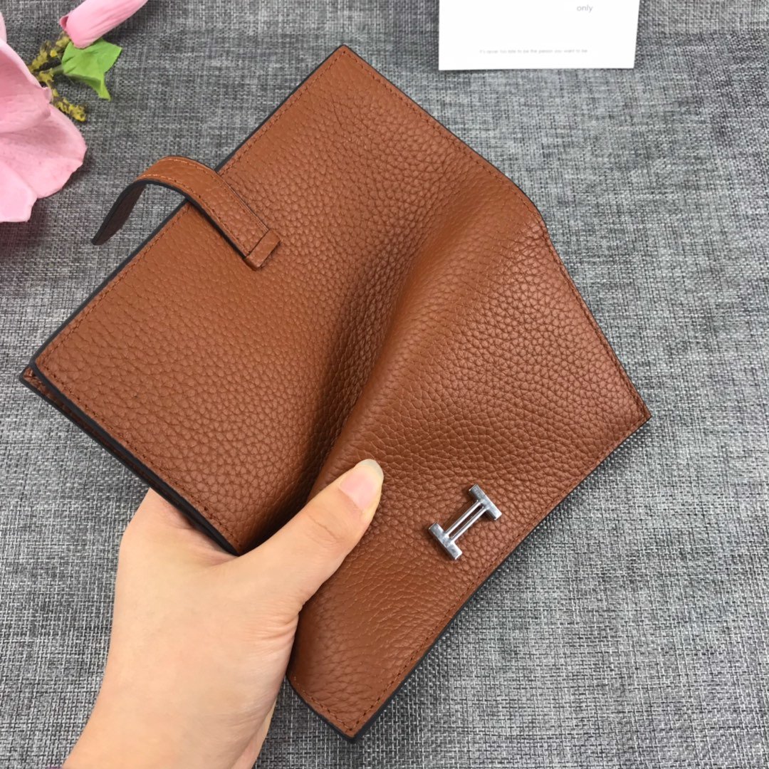 個性的なデザ Hermes エルメス実物の写真 N品スーパーコピー財布代引き対応国内発送後払い安全必ず届く優良サイト