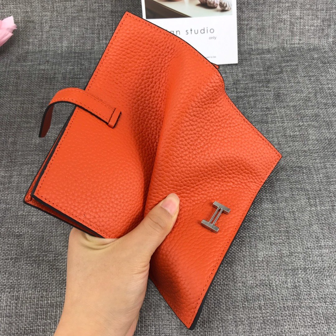 個性的なデザ Hermes エルメス実物の写真 N品スーパーコピー財布代引き対応国内発送後払い安全必ず届く優良サイト