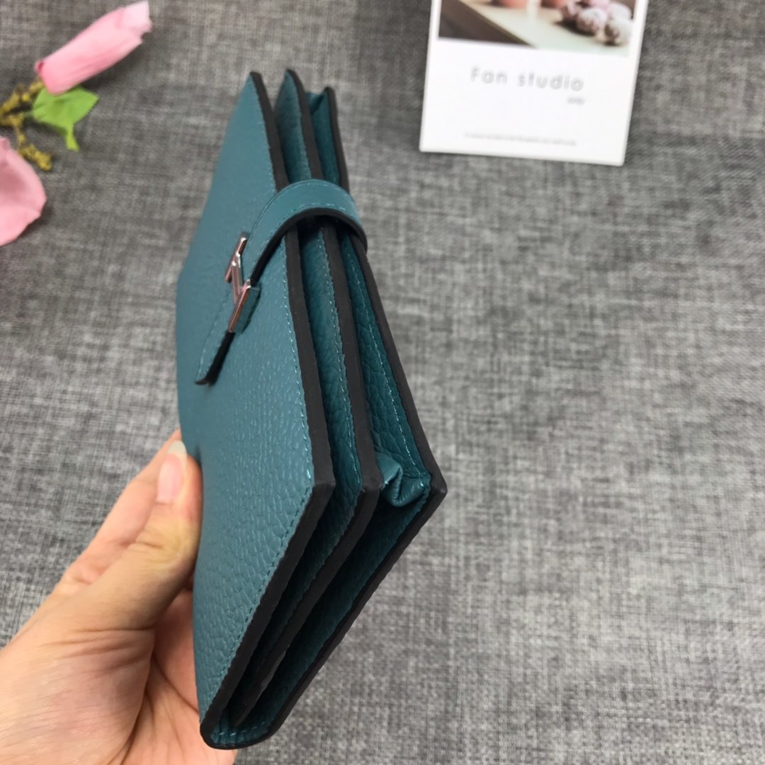 個性的なデザ Hermes エルメス実物の写真 N品スーパーコピー財布代引き対応国内発送後払い安全必ず届く優良サイト