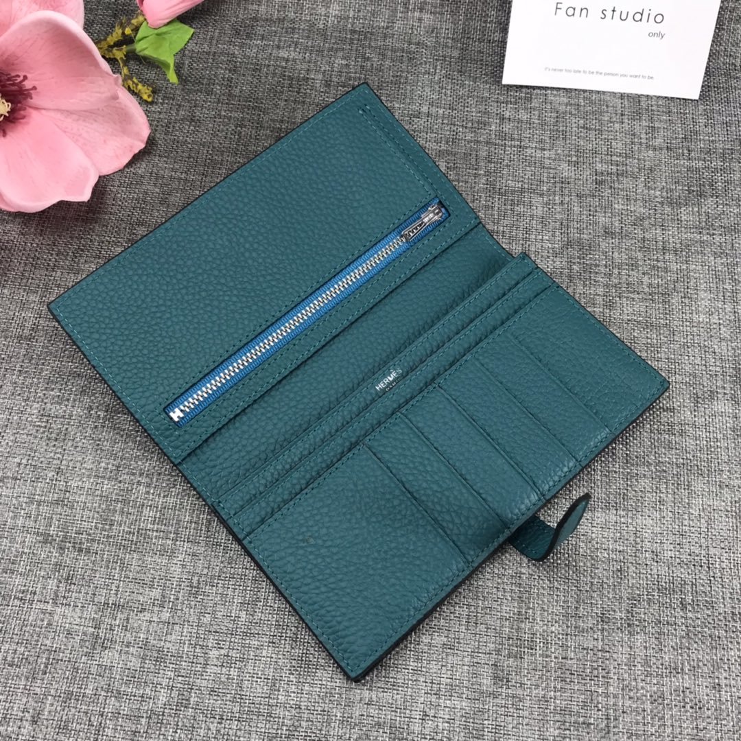個性的なデザ Hermes エルメス実物の写真 N品スーパーコピー財布代引き対応国内発送後払い安全必ず届く優良サイト