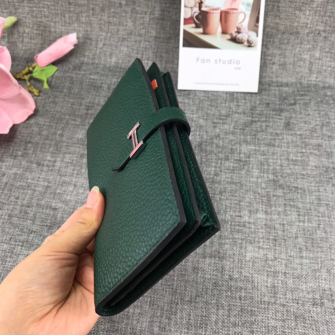 個性的なデザ Hermes エルメス実物の写真 N品スーパーコピー財布代引き対応国内発送後払い安全必ず届く優良サイト