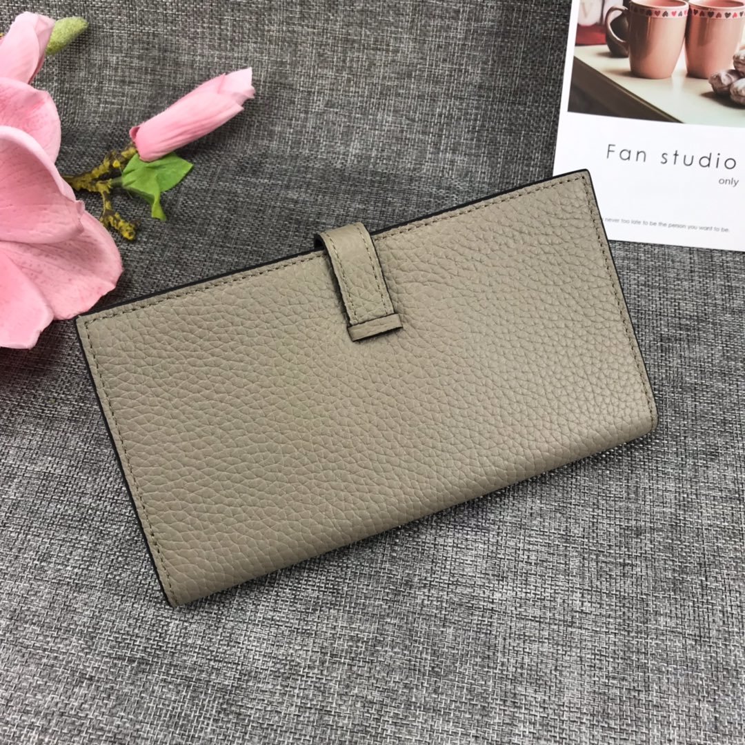 個性的なデザ Hermes エルメス実物の写真 N品スーパーコピー財布代引き対応国内発送後払い安全必ず届く優良サイト