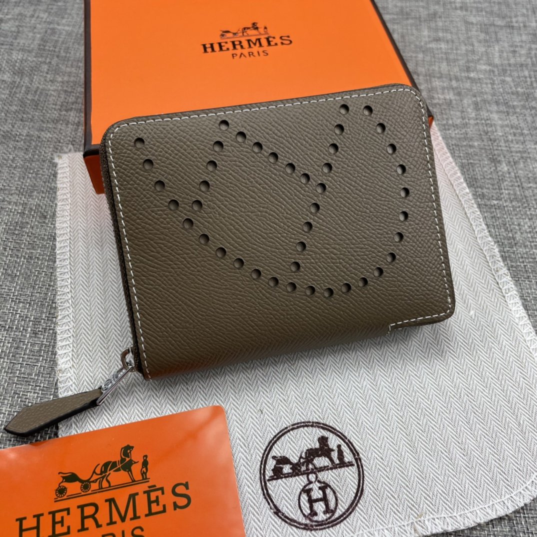 人気販売中Hermes エルメス 財布 実物の写真 スーパーコピー財布代引き可能国内発送後払い安全必ず届く信用できるサイト