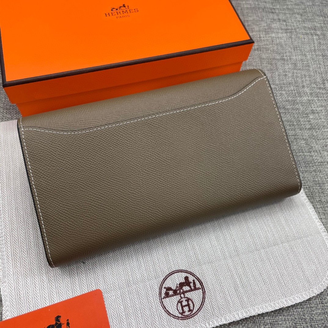 人気販売中Hermes エルメス 財布 実物の写真 スーパーコピー財布代引き可能国内発送後払い安全必ず届く信用できるサイト