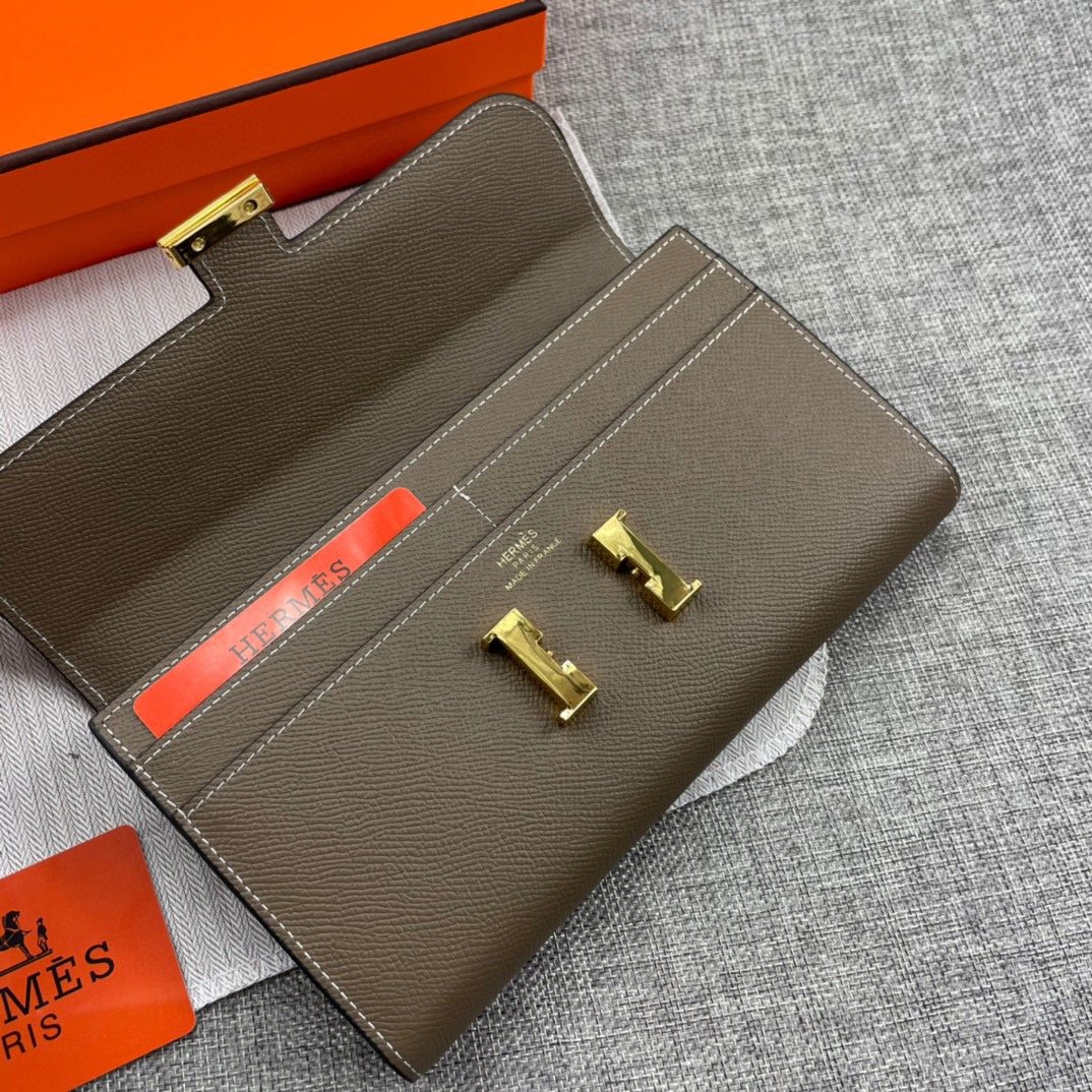 人気販売中Hermes エルメス 財布 実物の写真 スーパーコピー財布代引き可能国内発送後払い安全必ず届く信用できるサイト