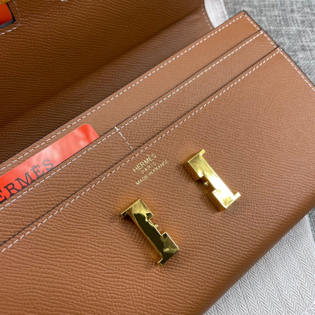 人気販売中Hermes エルメス 財布 実物の写真 スーパーコピー財布代引き可能国内発送後払い安全必ず届く信用できるサイト