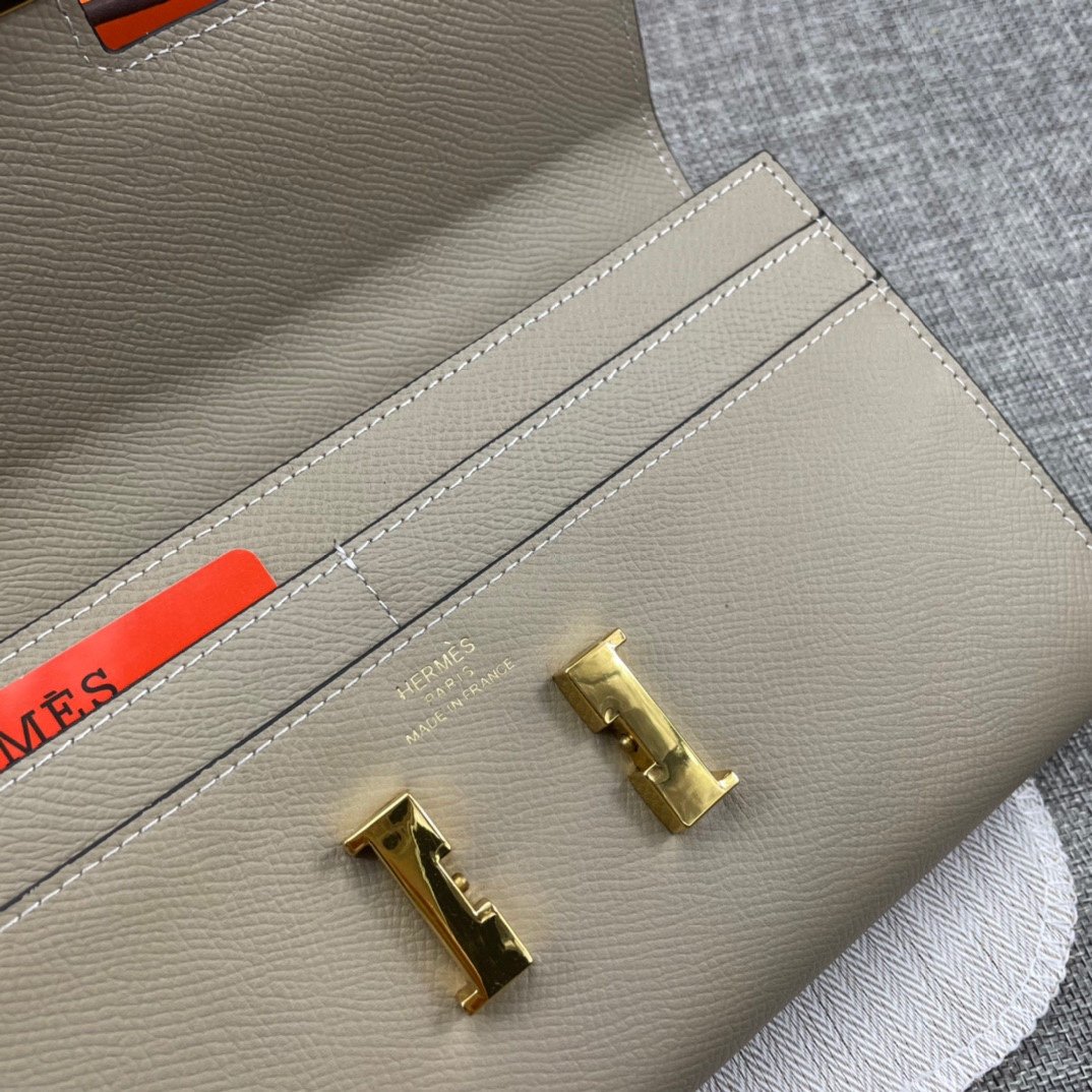 人気販売中Hermes エルメス 財布 実物の写真 スーパーコピー財布代引き可能国内発送後払い安全必ず届く信用できるサイト