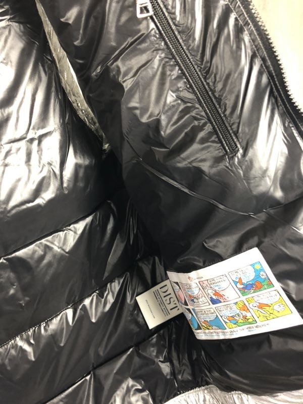 スーパーコピー  ダウンジャケット 実物の写真 N品 人気ブランドレプリカ服代引き対応国内発送後払い安全必ず届くおすすめ口コミ優良サイト