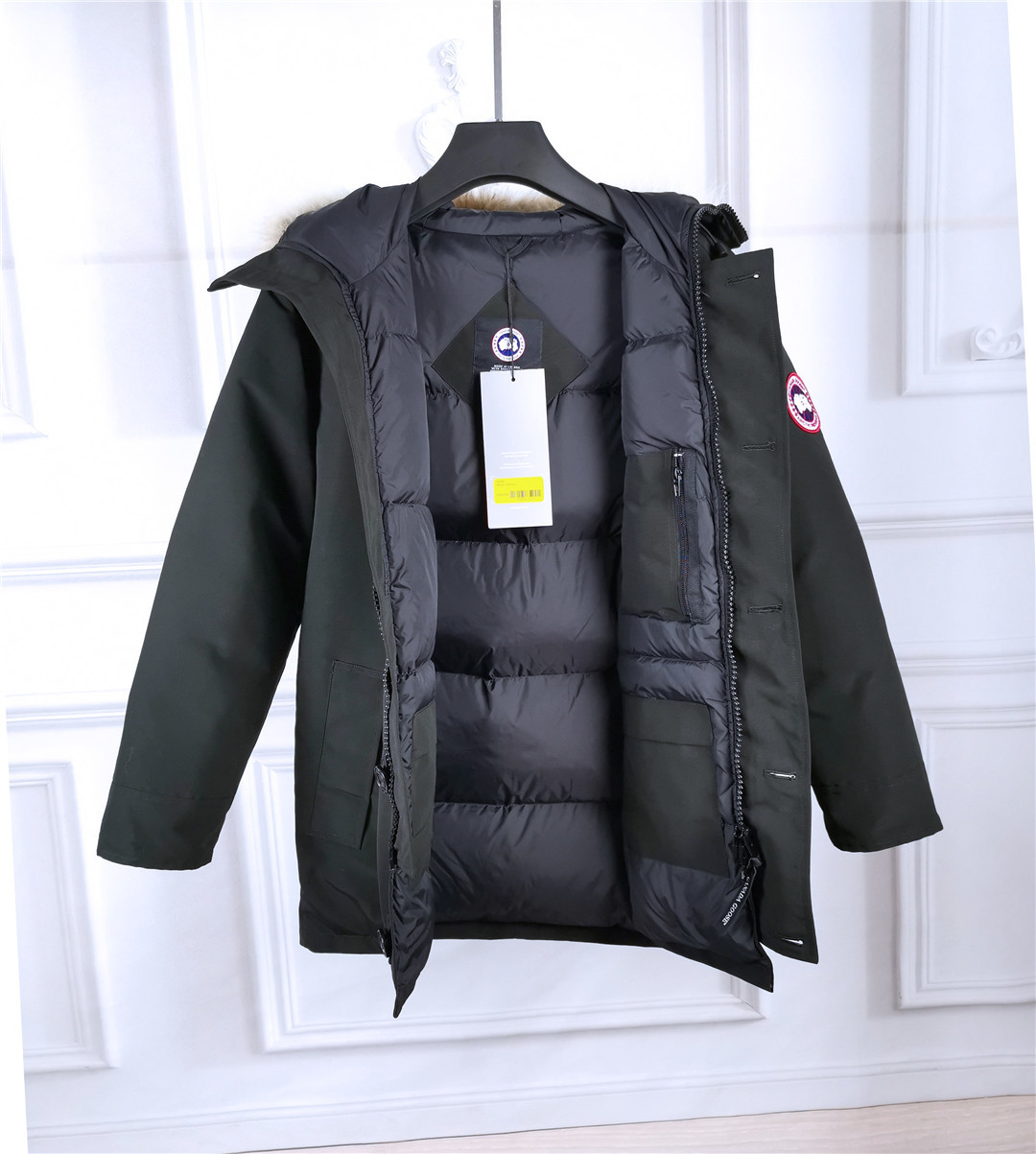 スーパーコピー  ダウンジャケット 実物の写真 N品 人気ブランドレプリカ服代引き対応国内発送後払い安全必ず届くおすすめ口コミ優良サイト
