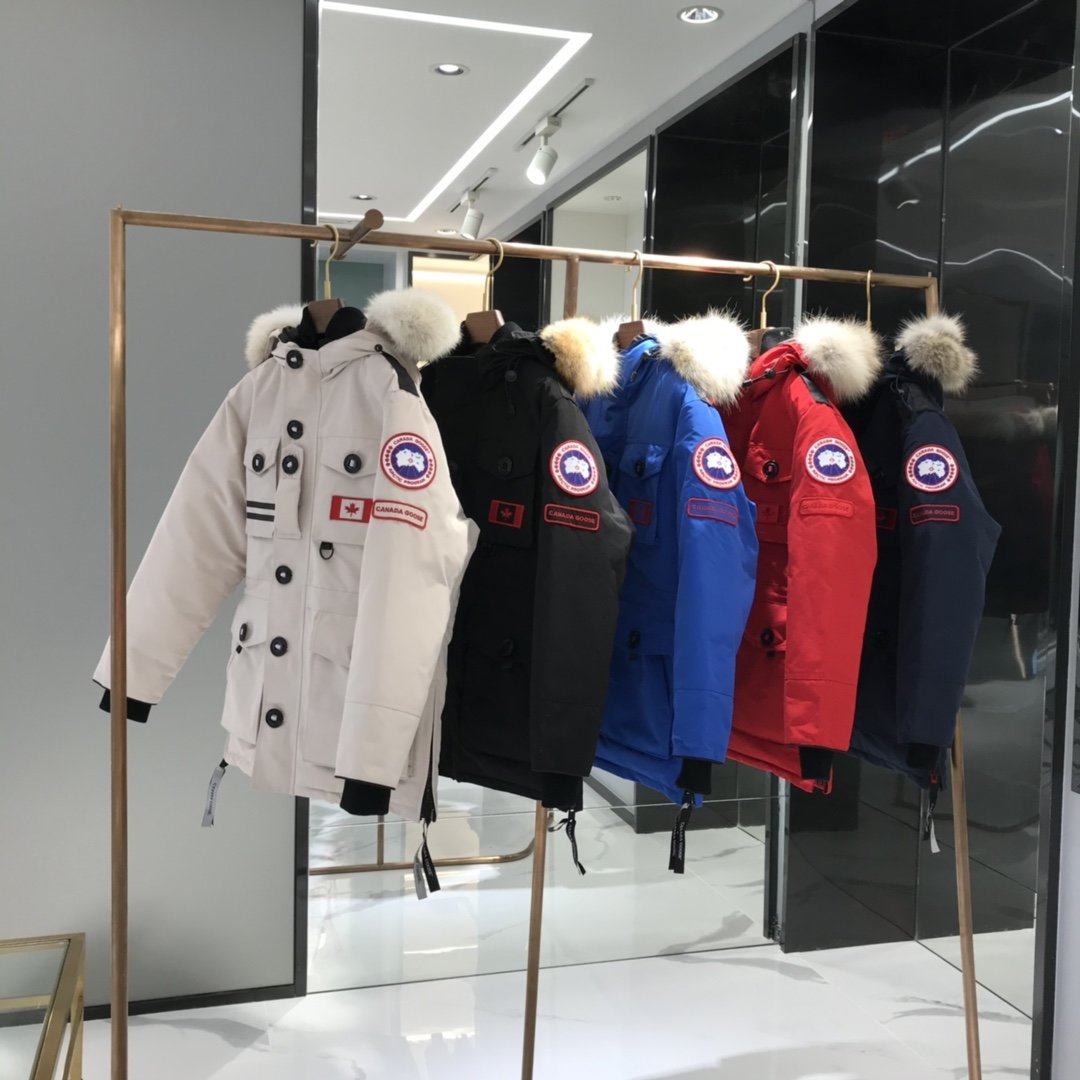 スーパーコピー  ダウンジャケット 実物の写真 N品 人気ブランドレプリカ服代引き対応国内発送後払い安全必ず届くおすすめ口コミ優良サイト