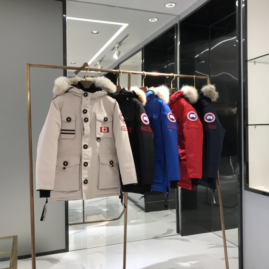 スーパーコピー  ダウンジャケット 実物の写真 N品 人気ブランドレプリカ服代引き対応国内発送後払い安全必ず届くおすすめ口コミ優良サイト