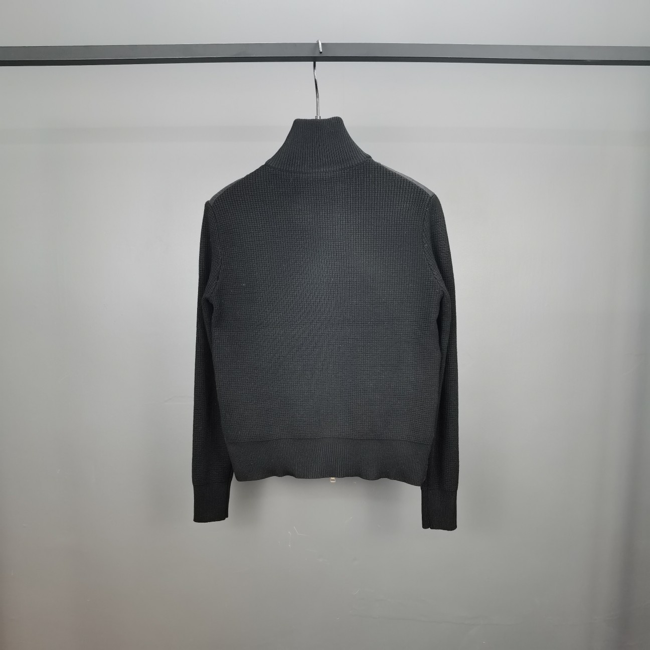 スーパーコピー  ダウンジャケット 実物の写真 N品 人気ブランドレプリカ服代引き対応国内発送後払い安全必ず届くおすすめ口コミ優良サイト