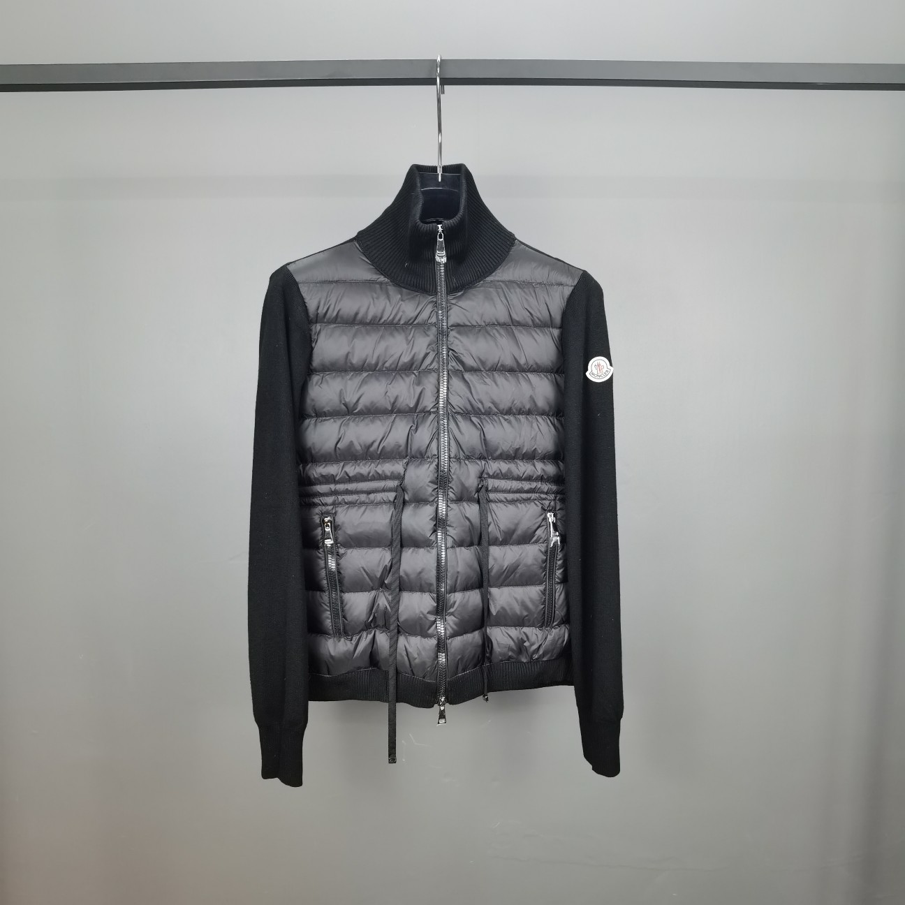 スーパーコピー  ダウンジャケット 実物の写真 N品 人気ブランドレプリカ服代引き対応国内発送後払い安全必ず届くおすすめ口コミ優良サイト