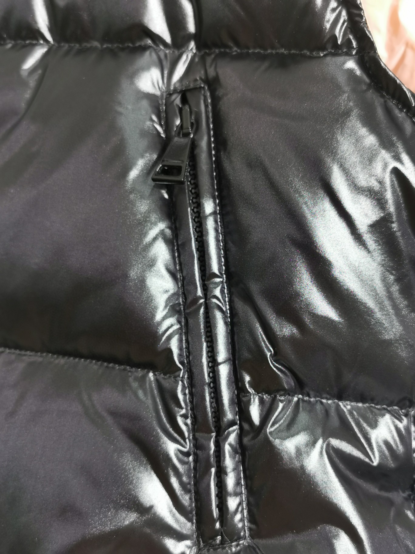 スーパーコピー ダウンジャケット 実物の写真 N品  かっこいい おしゃれ 服代引き対応国内発送後払い安全必ず届くおすすめ口コミ優良サイト