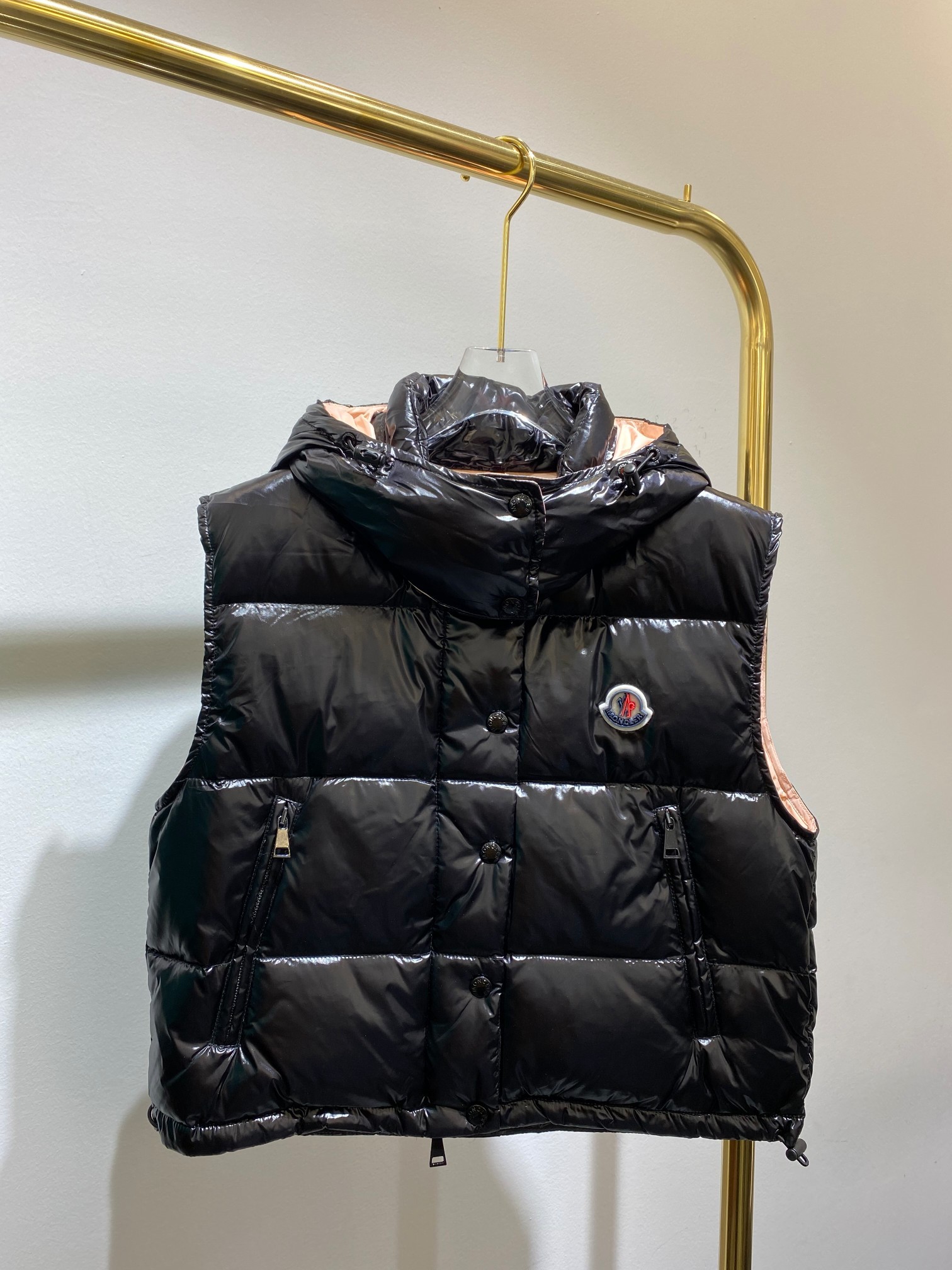 スーパーコピー ダウンジャケット 実物の写真 N品  かっこいい おしゃれ 服代引き対応国内発送後払い安全必ず届くおすすめ口コミ優良サイト