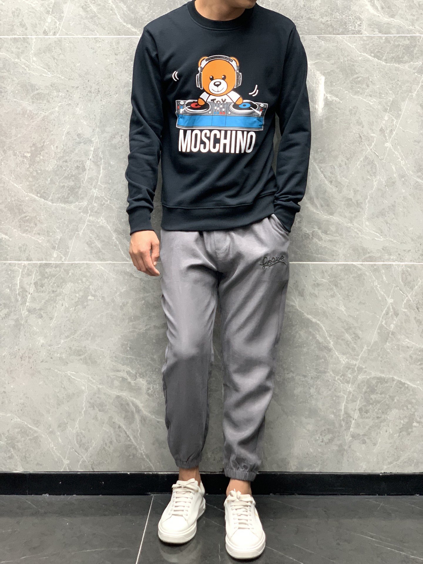 スーパーコピー 実物の写真 N品 人気ブランドレプリカ服代引き対応国内発送後払い安全必ず届くおすすめ口コミ優良サイト