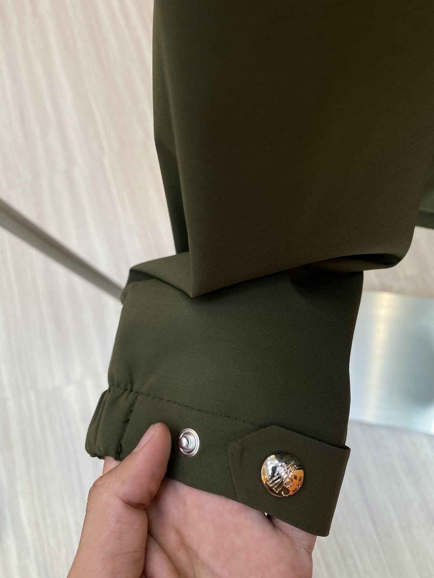 スーパーコピー 実物の写真 N品 人気ブランドレプリカ服代引き対応国内発送後払い安全必ず届くおすすめ口コミ優良サイト