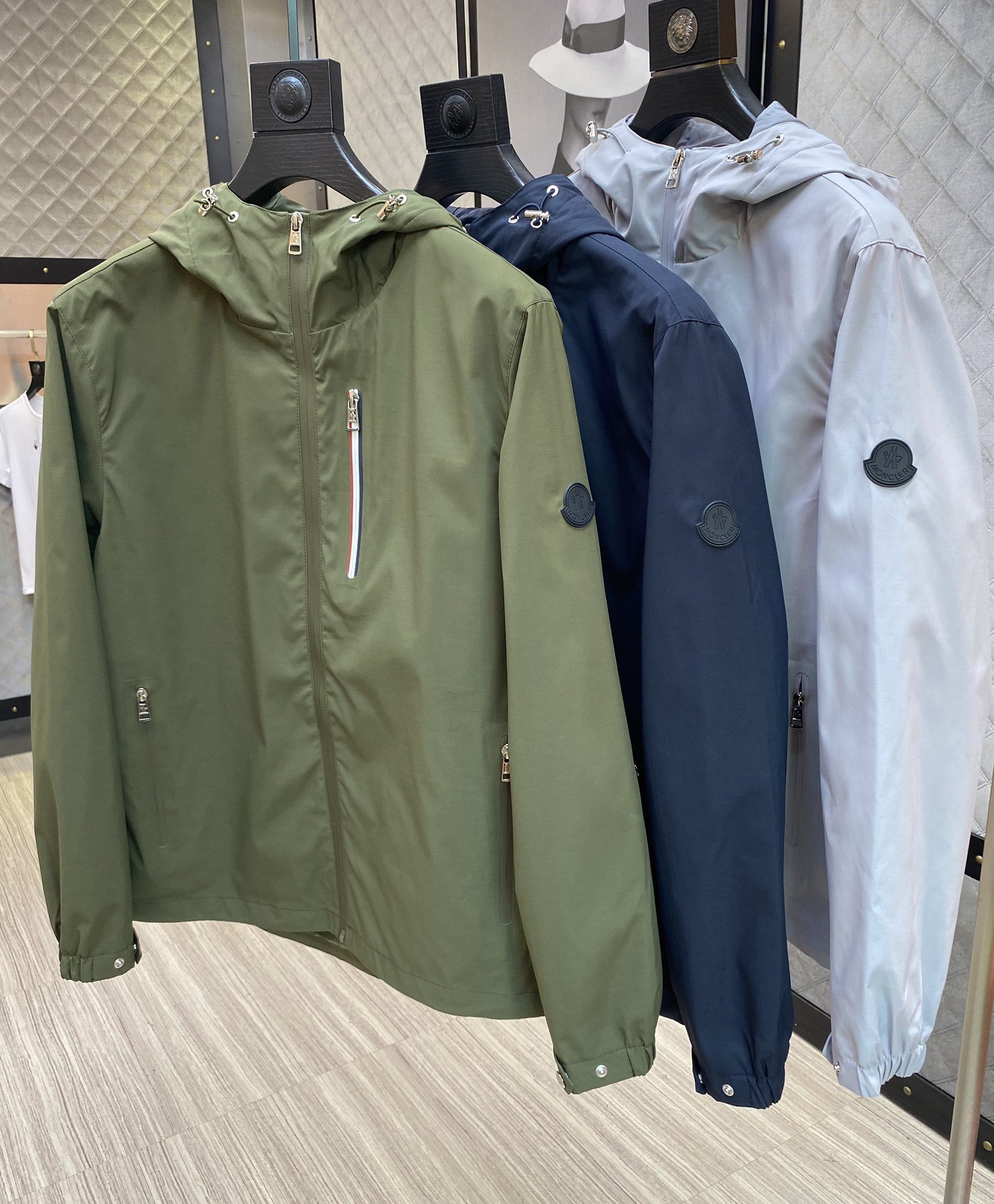 スーパーコピー 実物の写真 N品 人気ブランドレプリカ服代引き対応国内発送後払い安全必ず届くおすすめ口コミ優良サイト