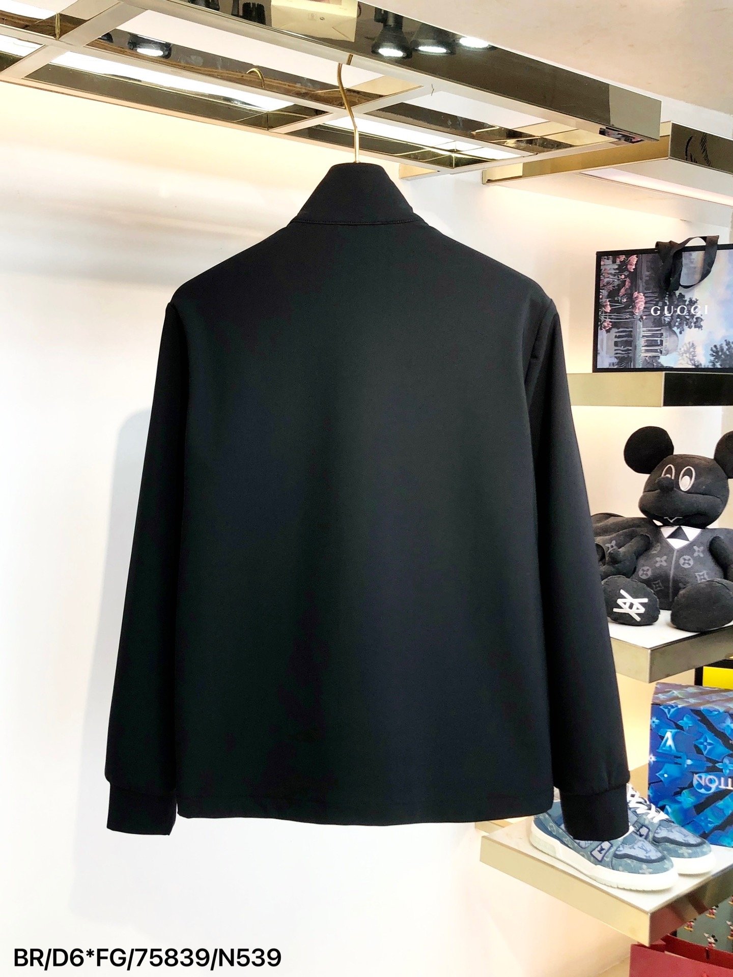 スーパーコピー 実物の写真 N品 人気ブランドレプリカ服代引き対応国内発送後払い安全必ず届くおすすめ口コミ優良サイト