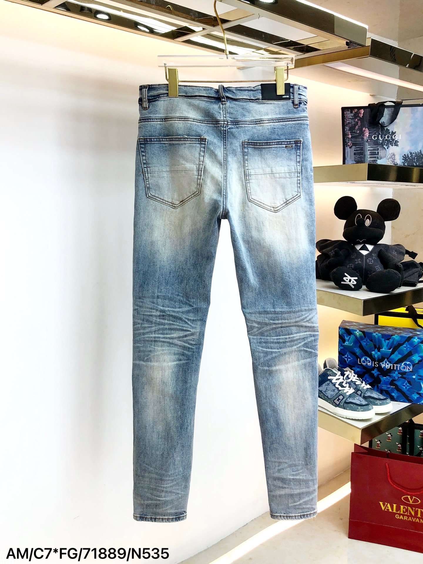 スーパーコピー 実物の写真 N品 人気ブランドレプリカ服代引き対応国内発送後払い安全必ず届くおすすめ口コミ優良サイト