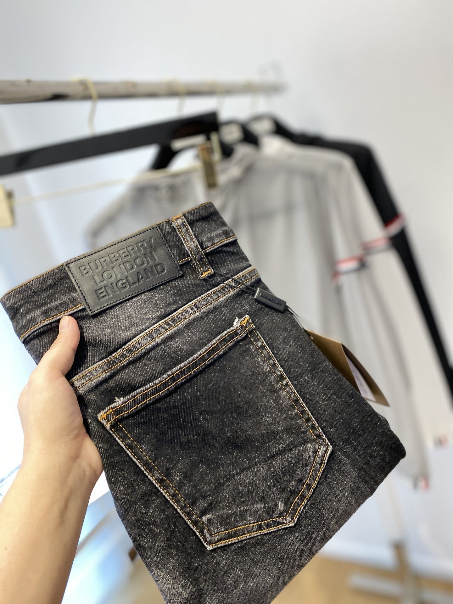 スーパーコピー 実物の写真 N品 人気ブランドレプリカ服代引き対応国内発送後払い安全必ず届くおすすめ口コミ優良サイト