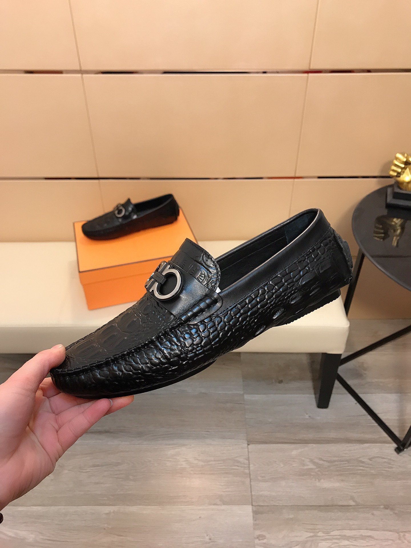 スーパーコピー 靴 実物の写真 N品  かっこいい おしゃれ代引き対応国内発送後払い安全必ず届くおすすめ口コミ優良サイト