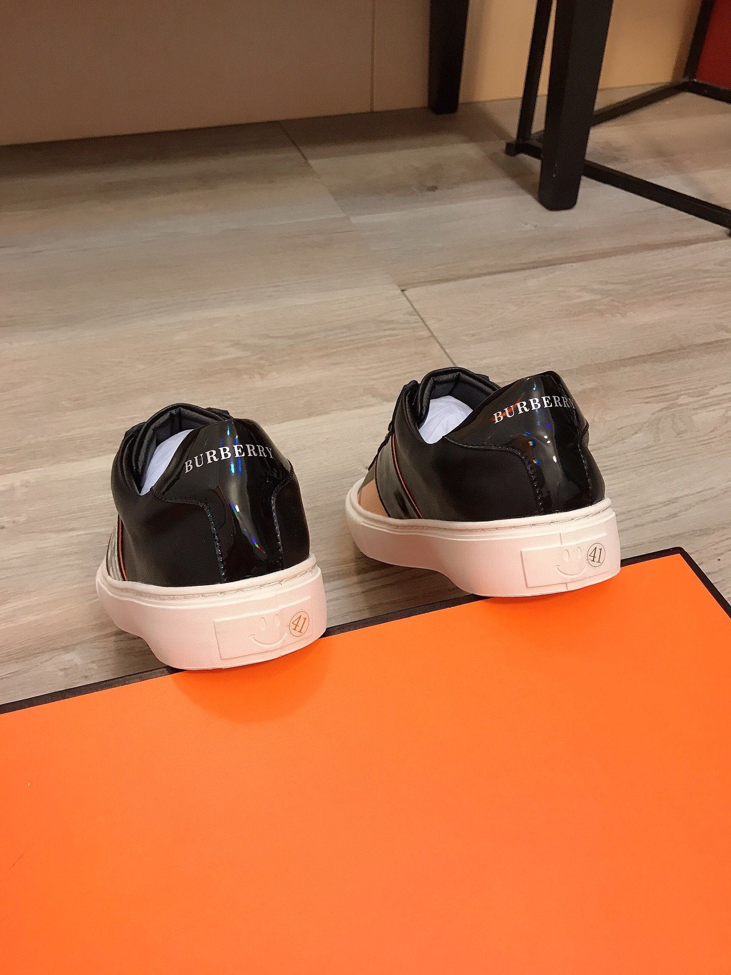 スーパーコピー 靴 実物の写真 N品  かっこいい おしゃれ代引き対応国内発送後払い安全必ず届くおすすめ口コミ優良サイト