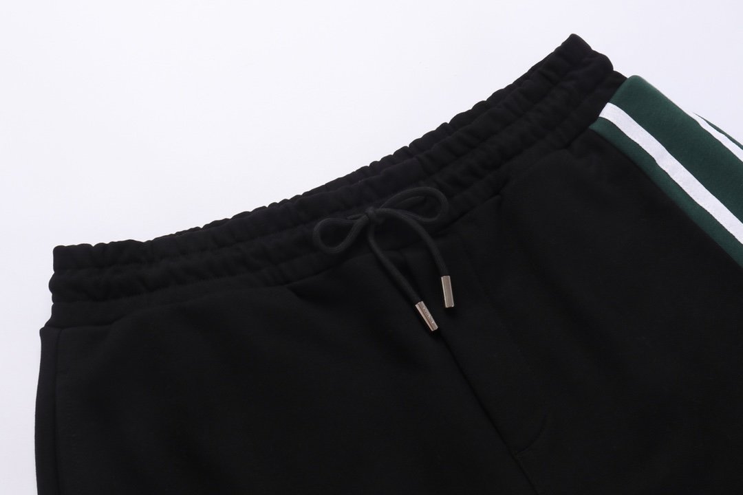 スーパーコピー 実物の写真 N品 人気ブランドレプリカ服代引き対応国内発送後払い安全必ず届くおすすめ口コミ優良サイト