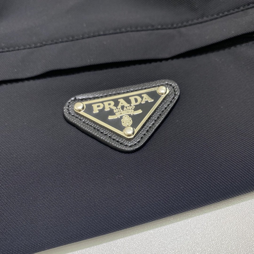 スーパーコピー 実物の写真 N品 人気ブランドレプリカ服代引き対応国内発送後払い安全必ず届くおすすめ口コミ優良サイト