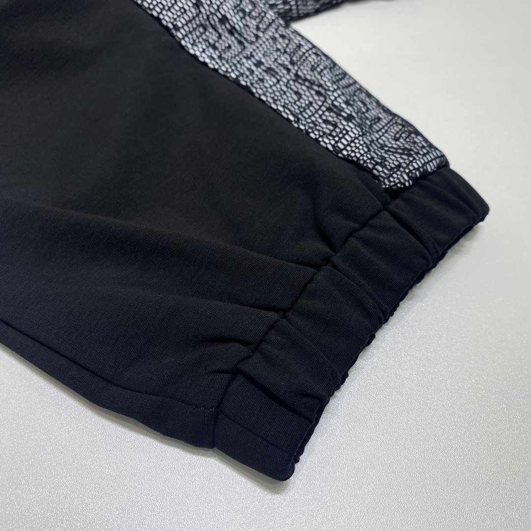 スーパーコピー 実物の写真 N品 人気ブランドレプリカ服代引き対応国内発送後払い安全必ず届くおすすめ口コミ優良サイト