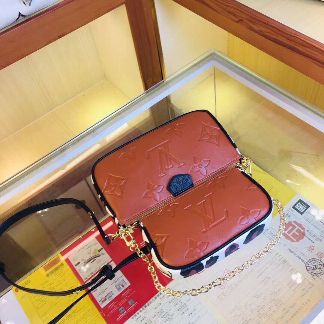 芸能人愛用ルイヴィトン スーパーコピー バッグ 実物の写真 N品レプリカバッグ代引き対応国内発送後払い安全必ず届く優良サイト