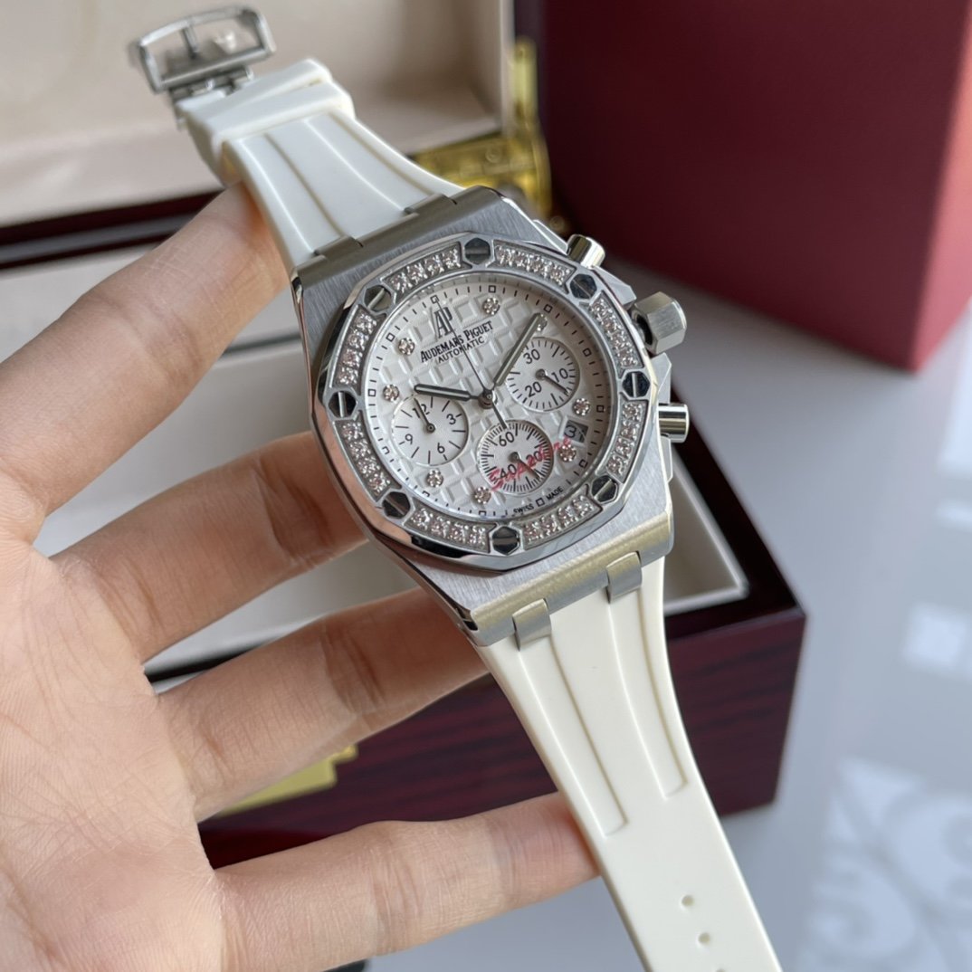 オーデマピゲ スーパーコピー時計クォーツ実物の写真 N品レプリカ腕時計代引き対応国内発送後払い安全必ず届く優良サイト