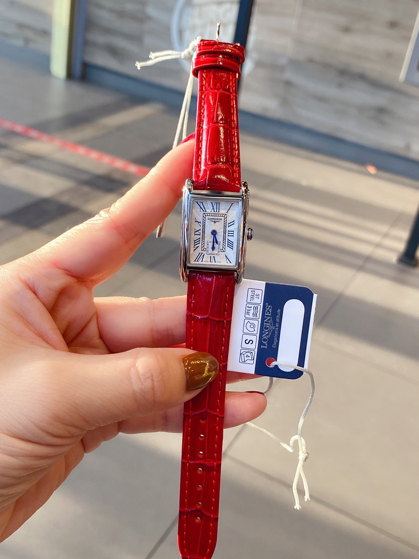 シャネル スーパーコピー 時計実物の写真 N品人気ブランド偽物腕時計代引き対応国内発送後払い安全必ず届くおすすめ口コミ優良サイト