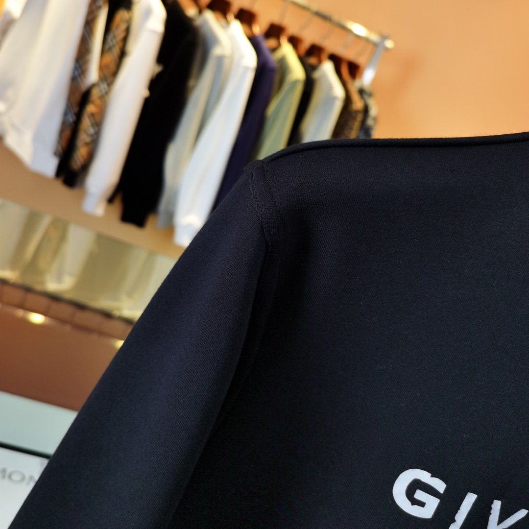 送料無料ジバンシー Givenchy トレーナー実物の写真スーパーコピー服N品代引き対応国内発送後払い安全必ず届く人気サイト