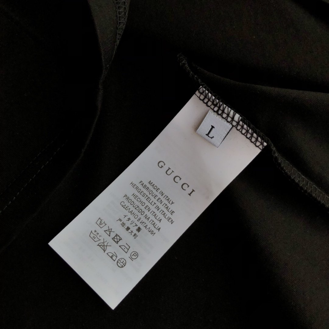 送料無料 実物の写真スーパーコピー服N品代引き対応国内発送後払い安全必ず届く人気サイト