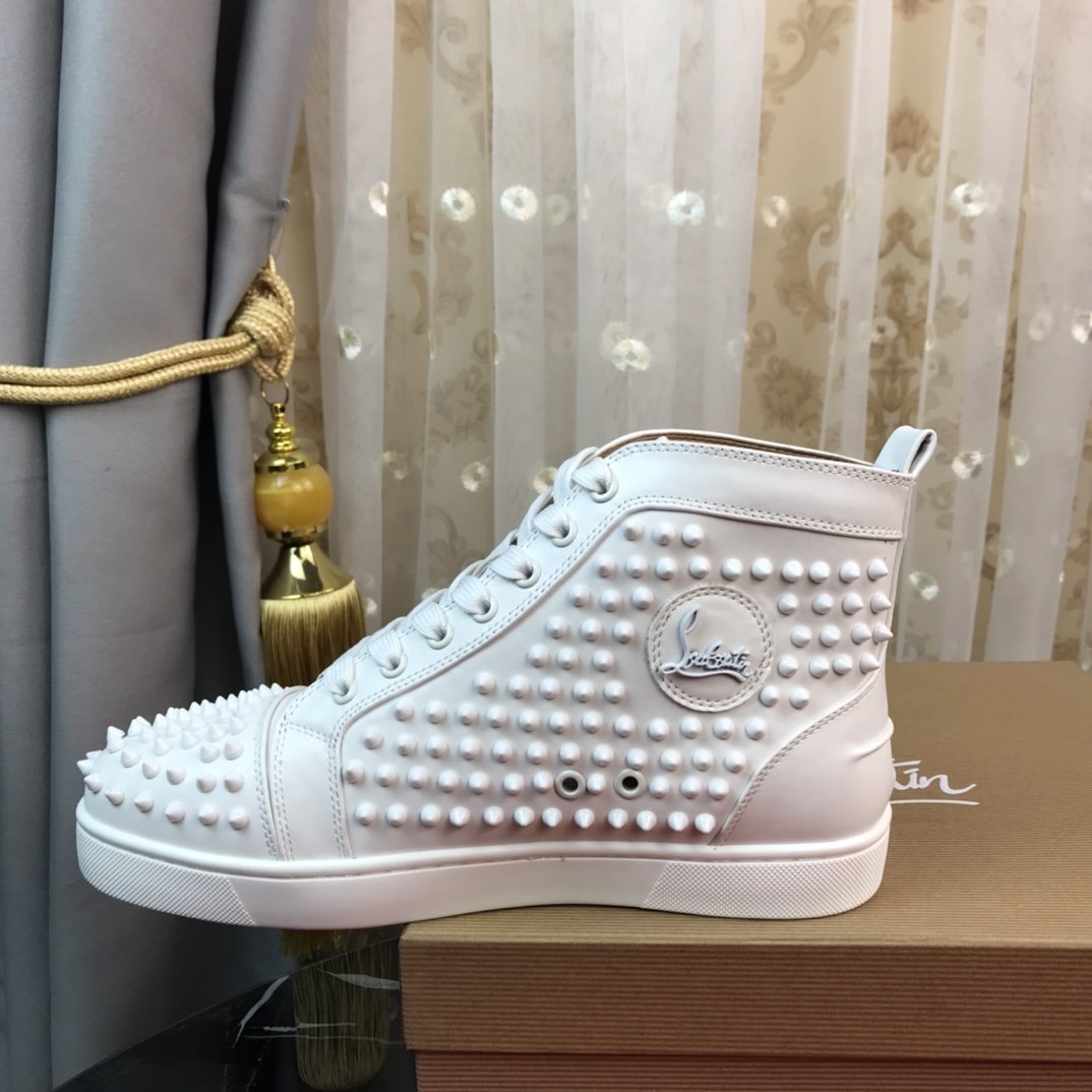 安全安いクリスチャンルブタンChristianLouboutin 靴 実物の写真 スーパーコピー必ず届く N品代引き可能国内発送後払い優良サイト