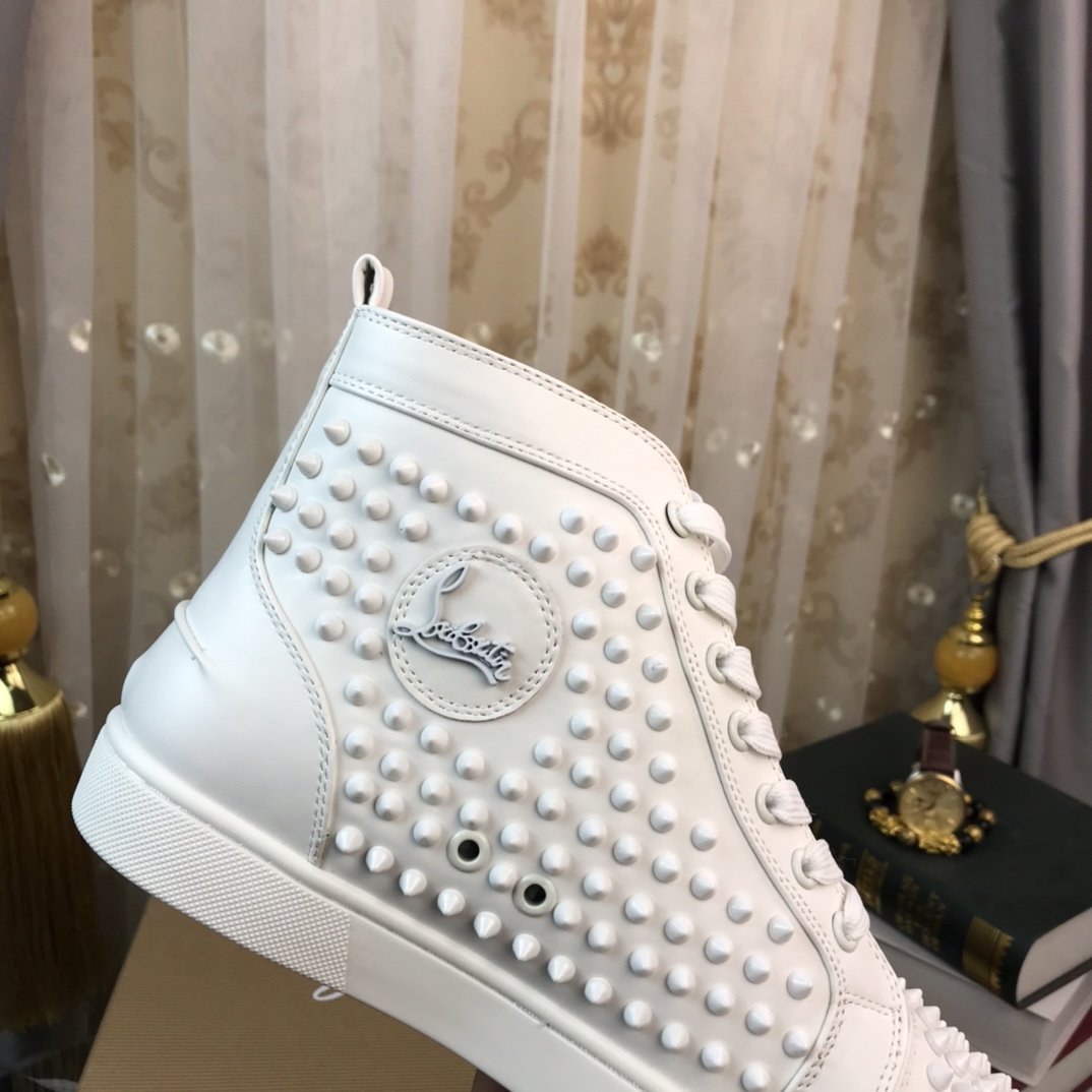 安全安いクリスチャンルブタンChristianLouboutin 靴 実物の写真 スーパーコピー必ず届く N品代引き可能国内発送後払い優良サイト