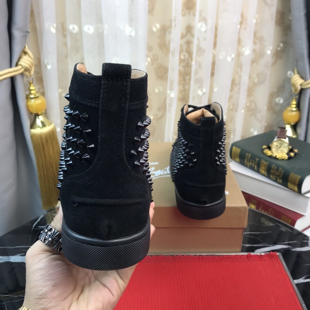 安全安いクリスチャンルブタンChristianLouboutin 靴 実物の写真 スーパーコピー必ず届く N品代引き可能国内発送後払い優良サイト