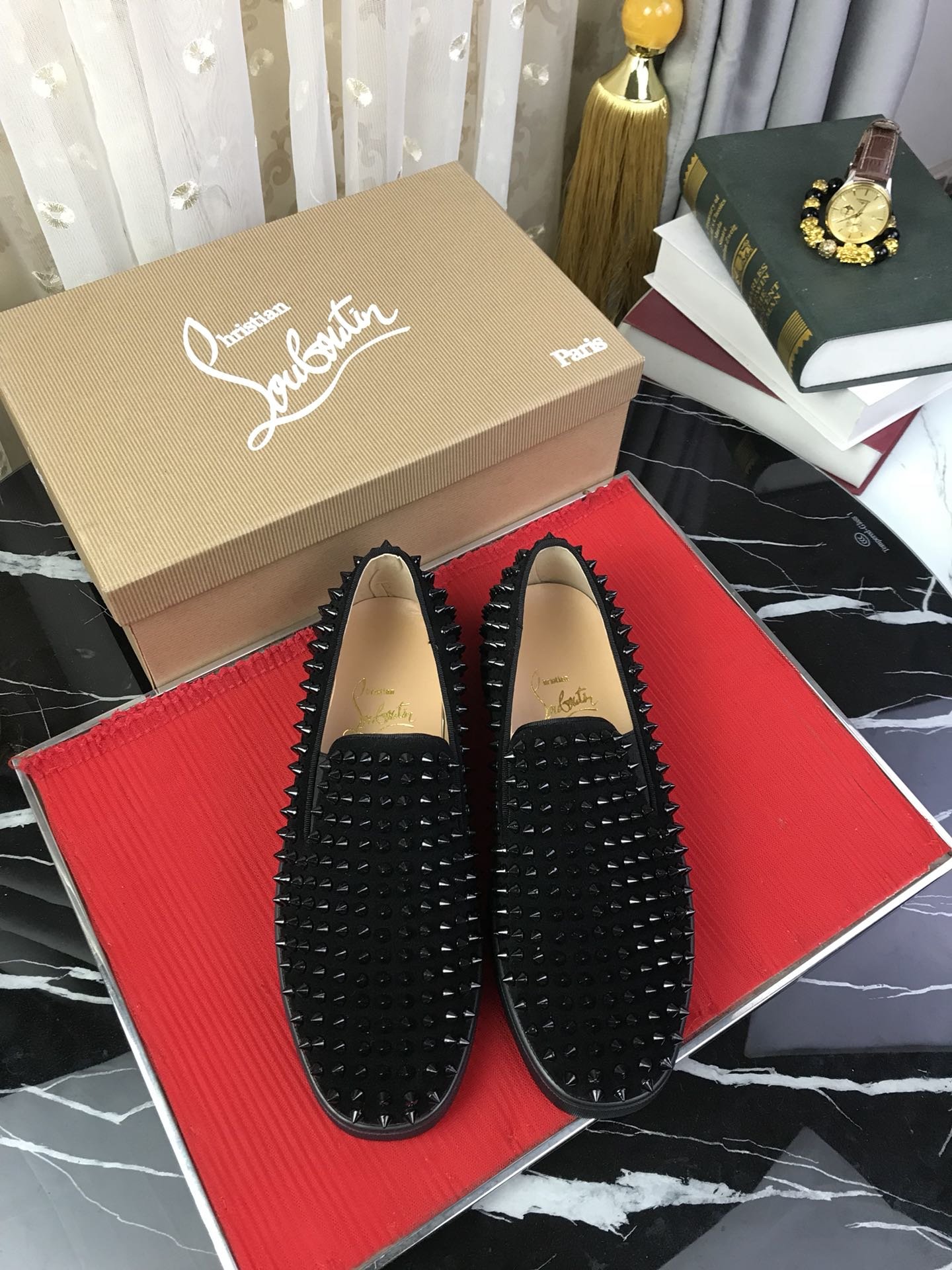 3色 高評価クリスチャンルブタンChristian Louboutin スニーカー メンズ/レディース 実物の写真 スーパーコピー靴安全必ず