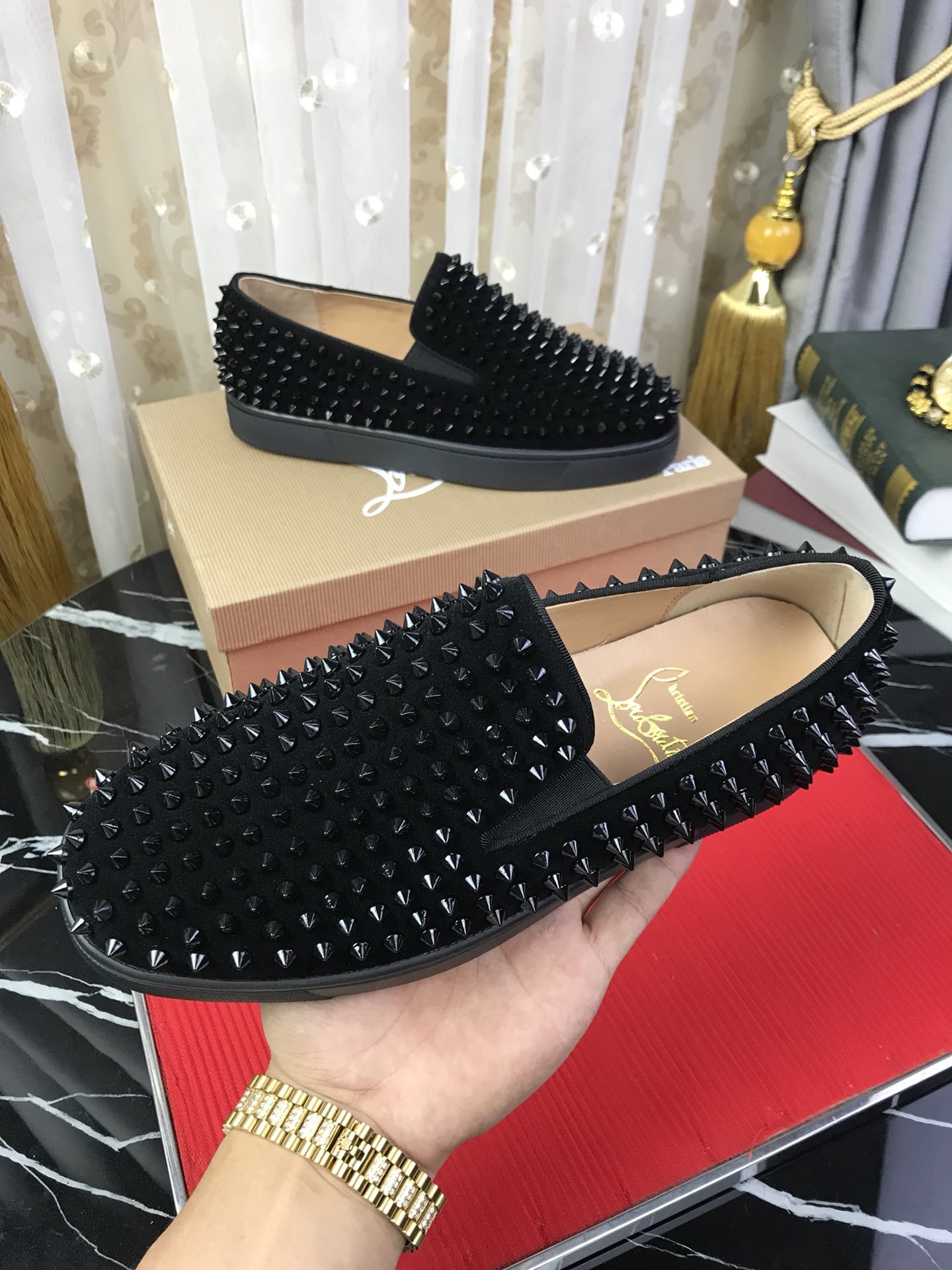 3色 高評価クリスチャンルブタンChristian Louboutin スニーカー メンズ/レディース 実物の写真 スーパーコピー靴安全必ず