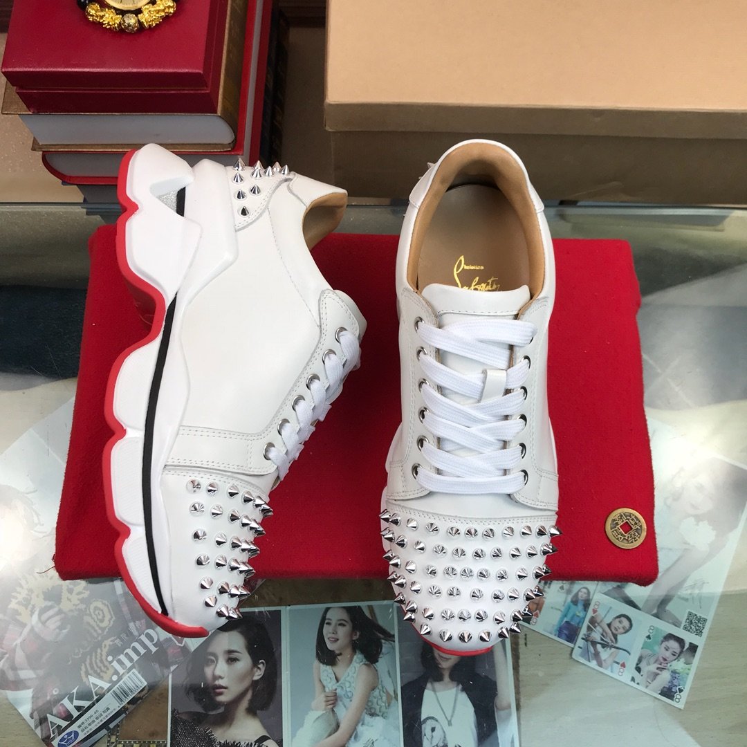 安全安いクリスチャンルブタンChristianLouboutin 靴 実物の写真 スーパーコピー必ず届く N品代引き可能国内発送後払い優良サイト