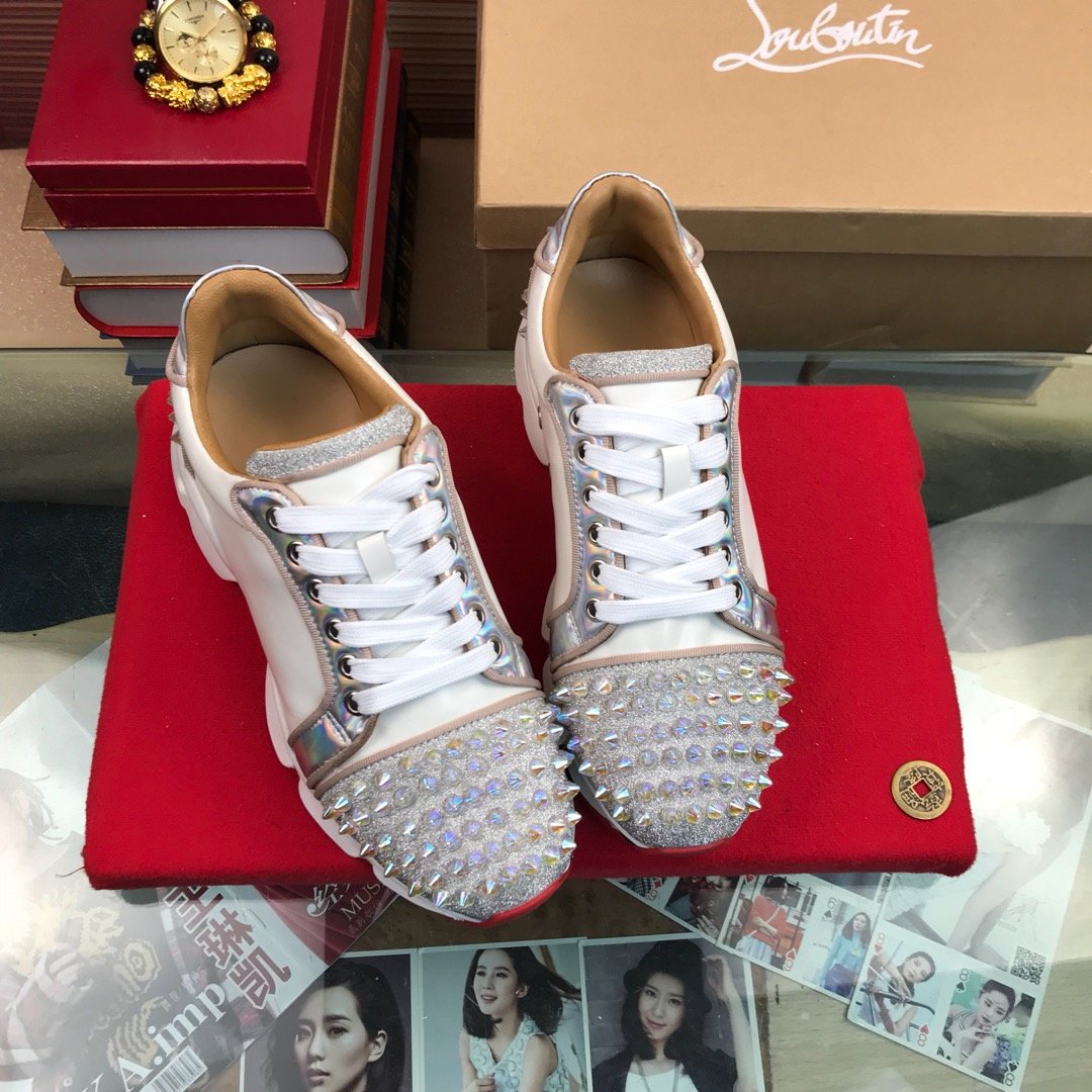 安全安いクリスチャンルブタンChristianLouboutin 靴 実物の写真 スーパーコピー必ず届く N品代引き可能国内発送後払い優良サイト