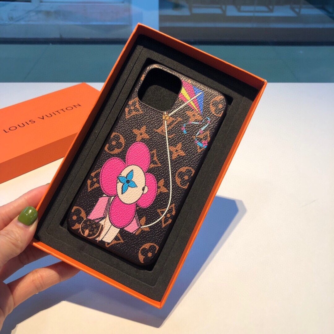 良好品ルイヴィトン Louis Vuitton Iphone携帯ケース スーパーコピーN品代引き対応国内発送後払い安全必ず届く人気サイト