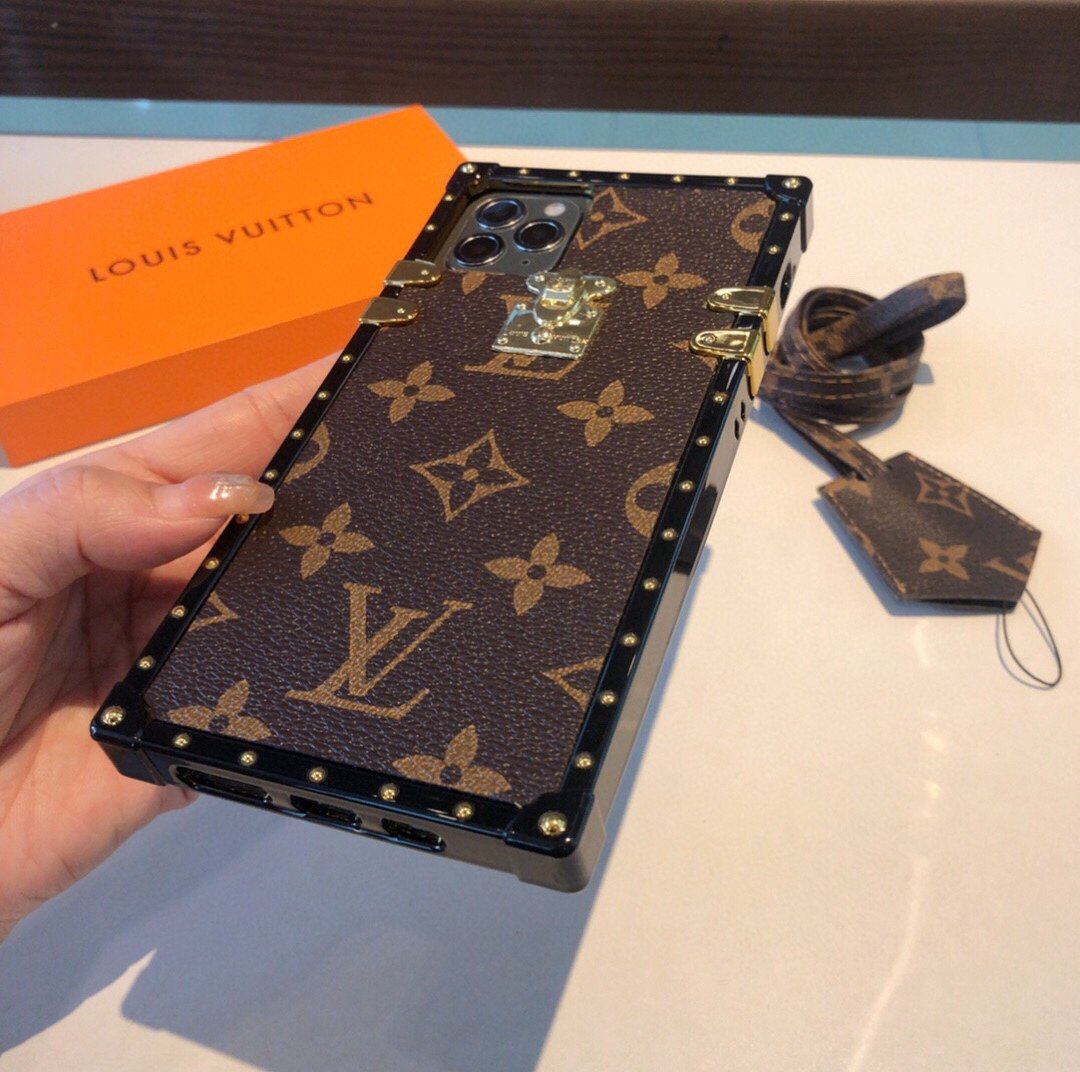 良好品ルイヴィトン Louis Vuitton Iphone携帯ケース スーパーコピーN品代引き対応国内発送後払い安全必ず届く人気サイト